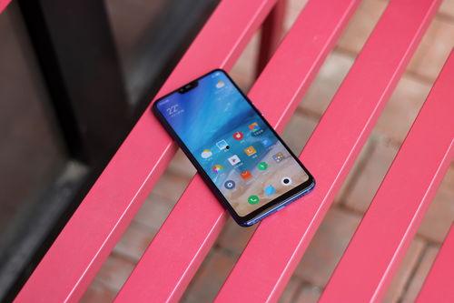 男生用国产手机视频